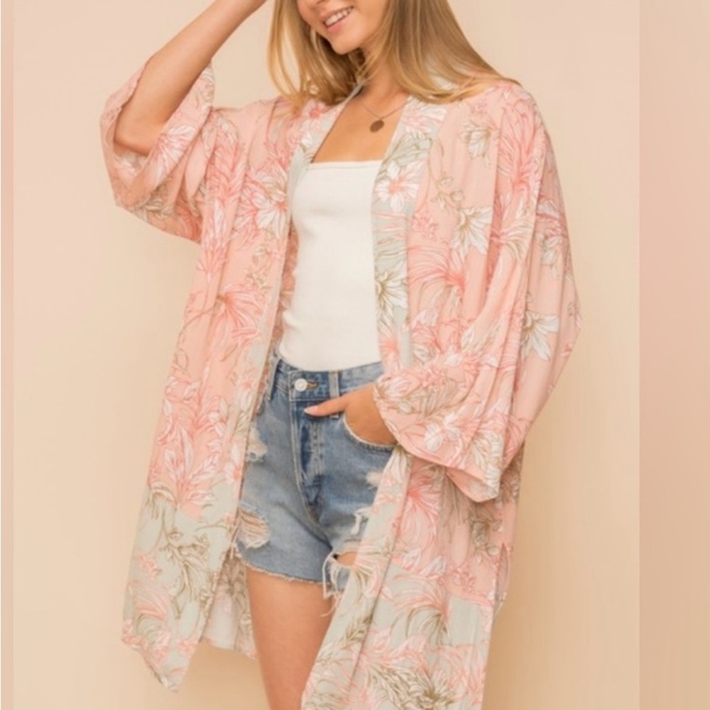 Hem & Thread Floral Pink Kimono /Cover-Up New condition